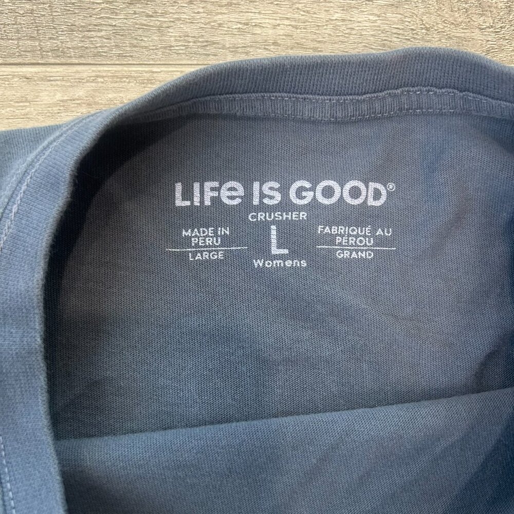 Life Is Good blue floral long sleeve Crusher shirt womens large D18 - Picture 3 of 5